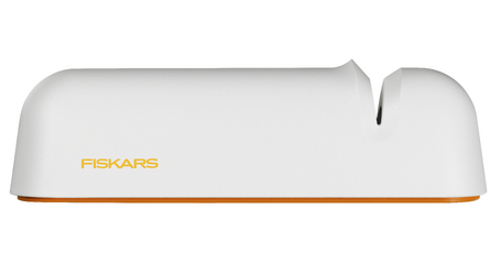 Точилка для ножей белая Functional Form  Fiskars